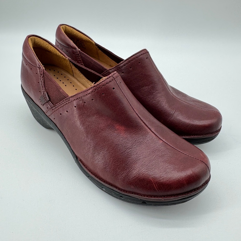 Clarks Unstructured Leather Loafers Women 10M Burgundy Wedge Slip On Comfort